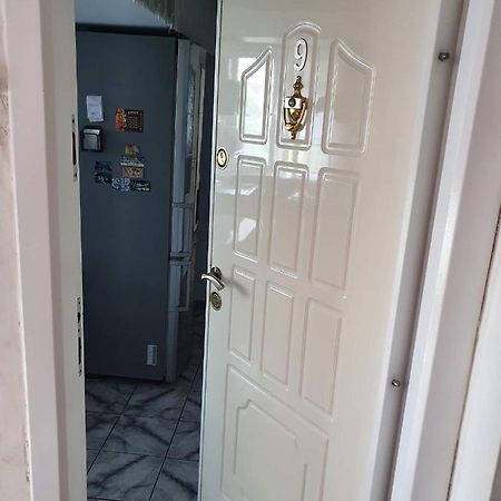 Apartament cu regim hotelier in Dr.Tr. Severin Drobeta Turnu Severin Exterior foto